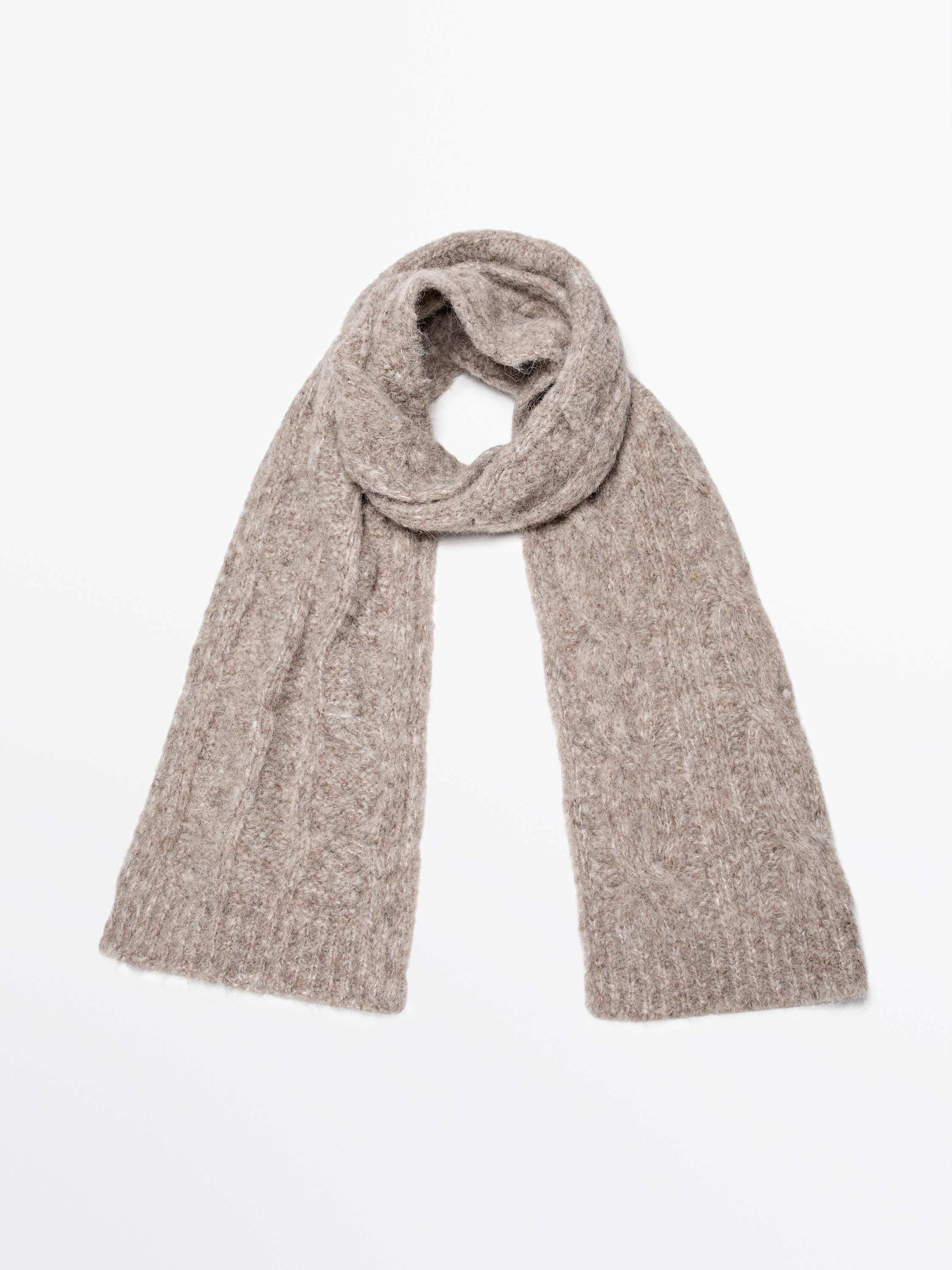 Cable-knit alpaca blend scarf